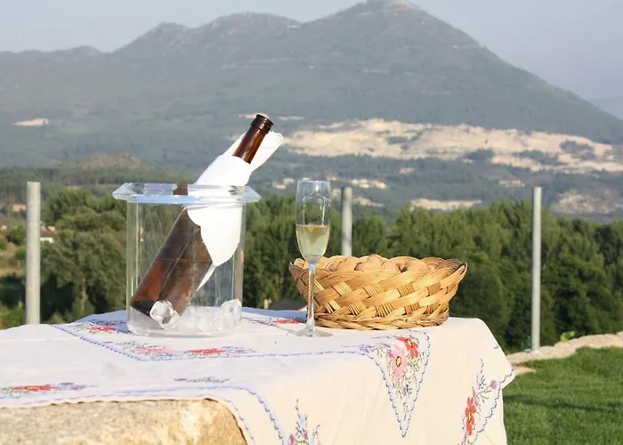 Quinta Da Raiz Holiday home *